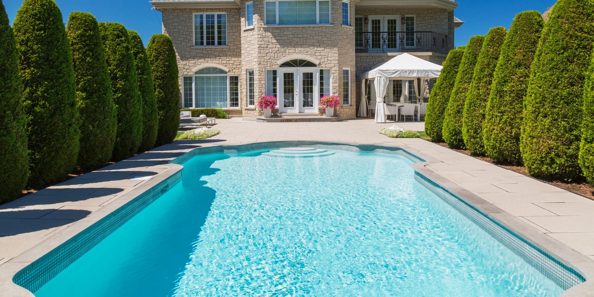 What Is the Life Expectancy of a Gunite Pool?